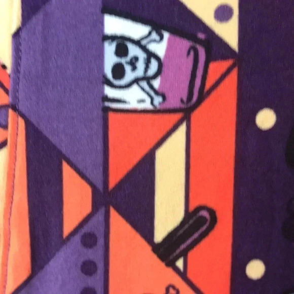 LULAROE HALLOWEEN SKELETON LEGGINGS TALL CURVY 2 CLEAN NO PILLING SOFT COMFY - Picture 5 of 13